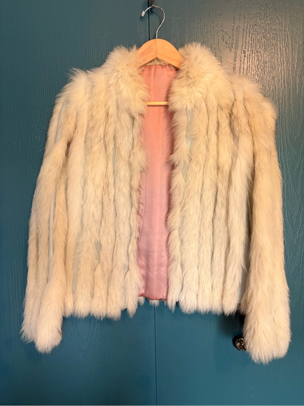 Vintage Saga Fox white fur coat
